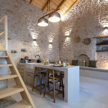 Villa Phaedra Chalki Town 外观 照片