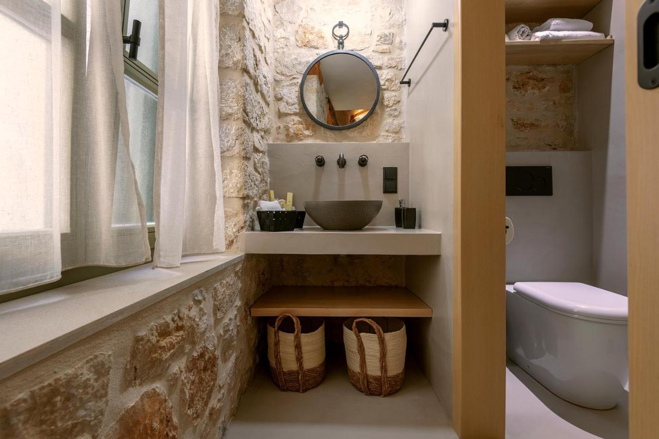 Villa Phaedra Chalki Town 外观 照片